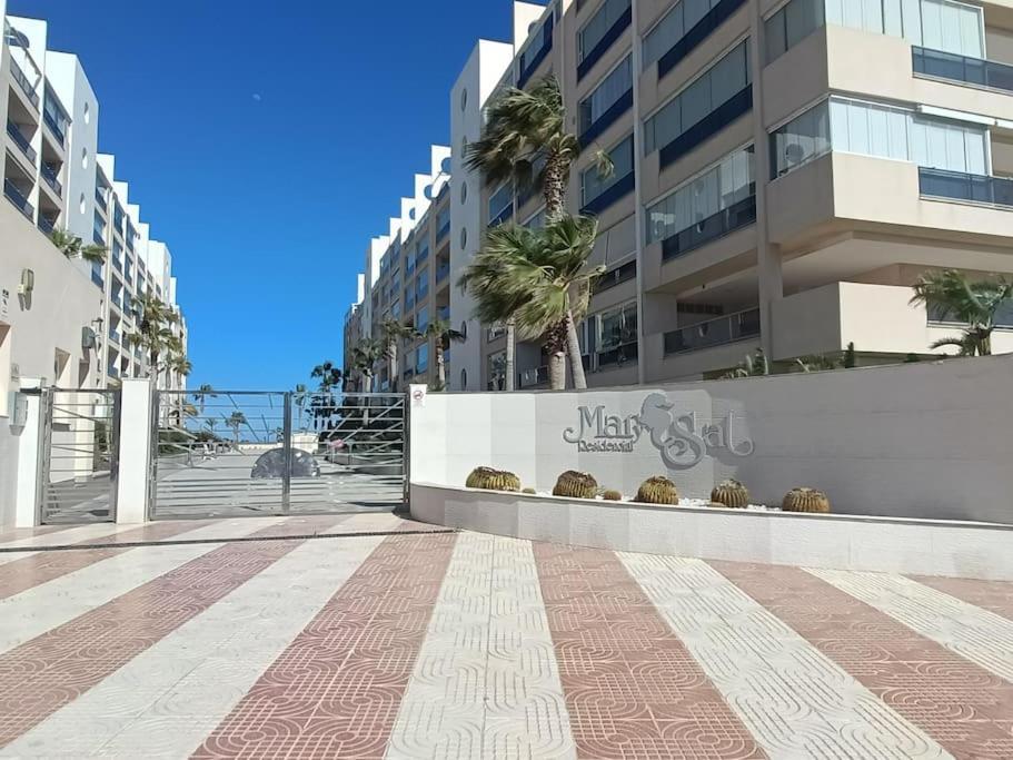 Mar Y Sal 12 Suites, Gran Terraza Con Vistas Al Mar, 2 Hab, Garaje Y Piscina Roquetas de Mar Eksteriør bilde