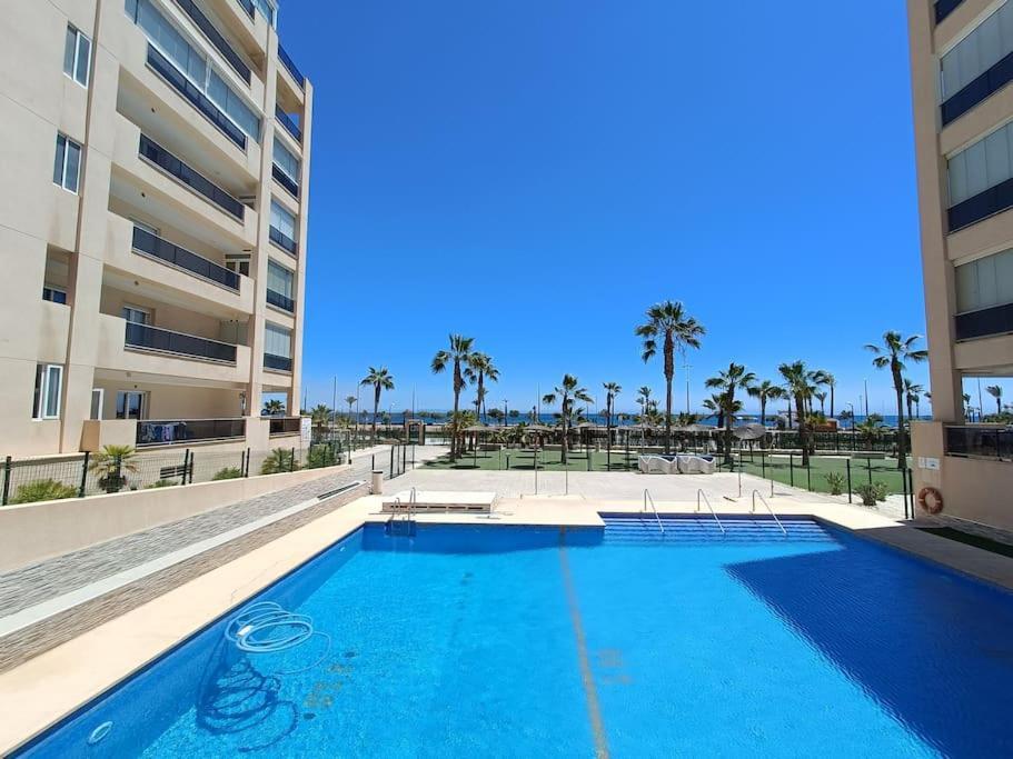 Mar Y Sal 12 Suites, Gran Terraza Con Vistas Al Mar, 2 Hab, Garaje Y Piscina Roquetas de Mar Eksteriør bilde
